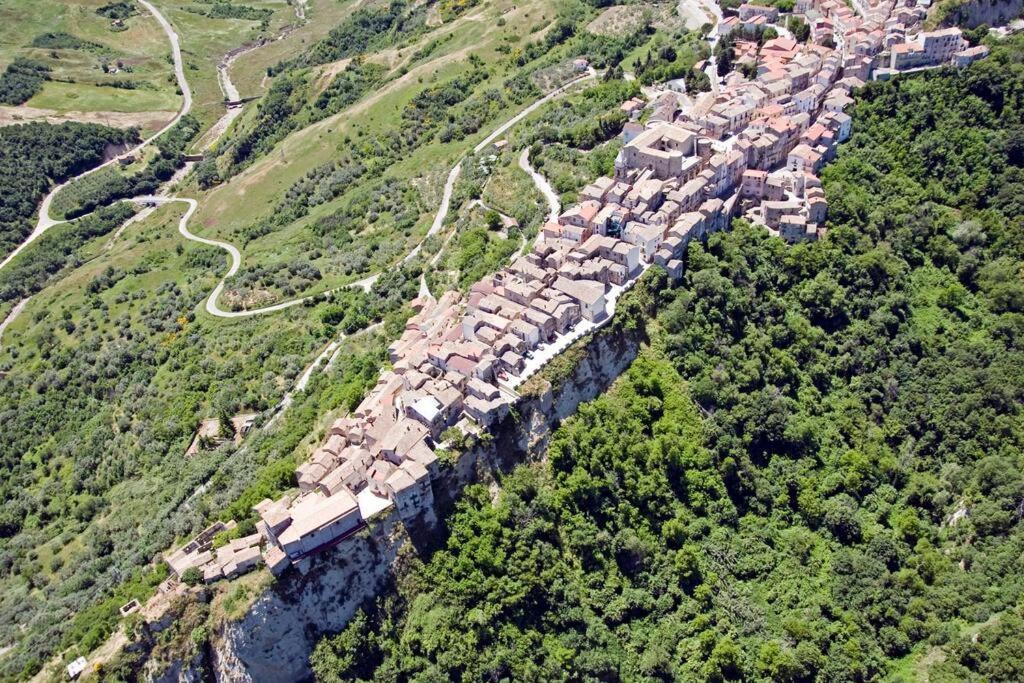 Da Nonna Ida Villa Civita Campomarano Bagian luar foto